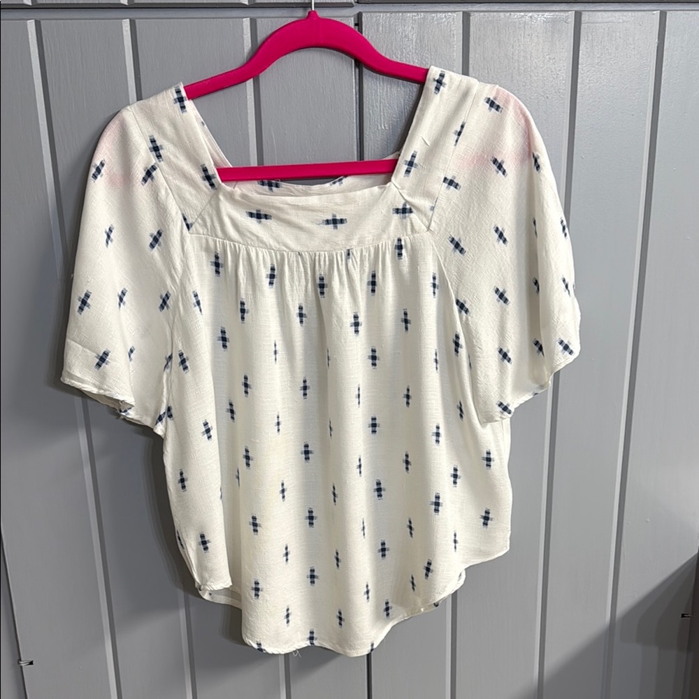 Universal Threads Smocked Cream and Black Blouse